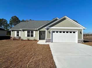104 Delaware Dr, Newport, NC 28570