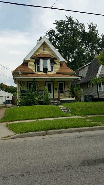 2nd image of 539 Nicholas St