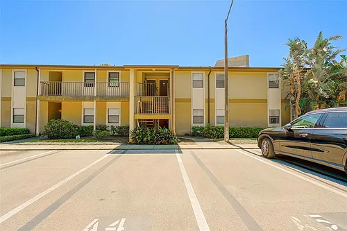 12293 Sailwinds Dr #203 Photo 1