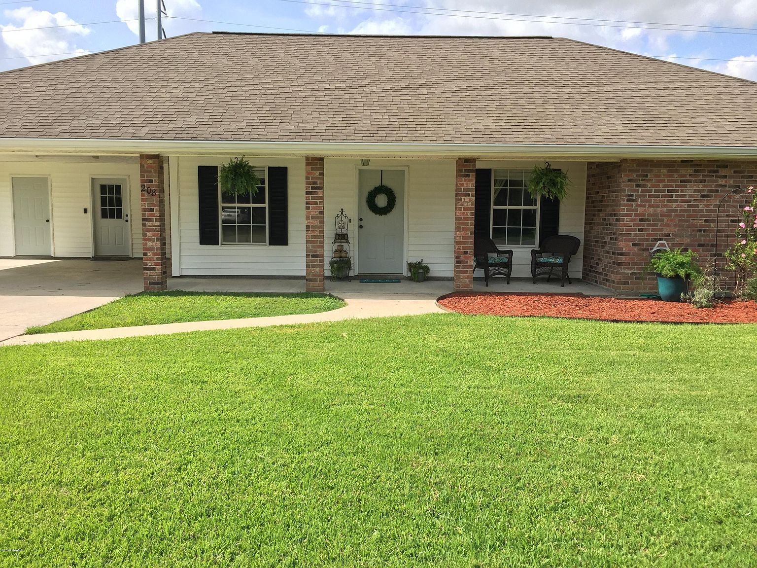 208 Nicole Dr, Youngsville, LA 70592 Zillow