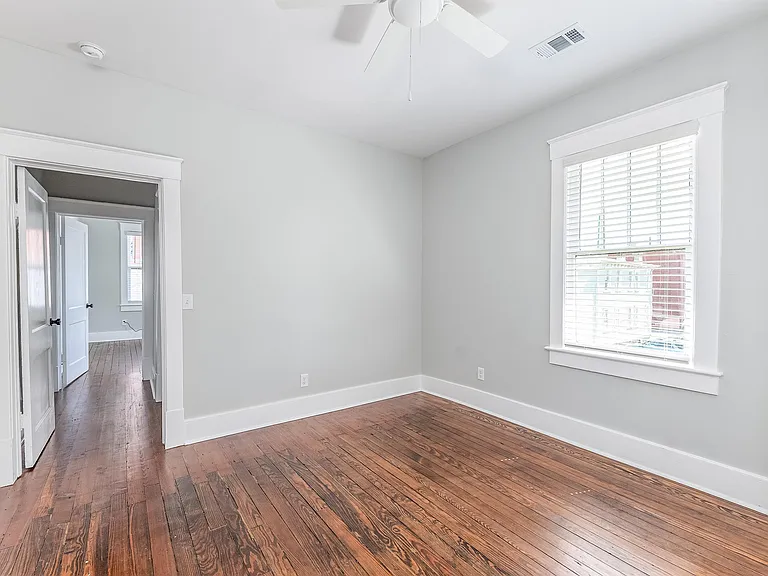 114 W Anderson St #B — Photo 13