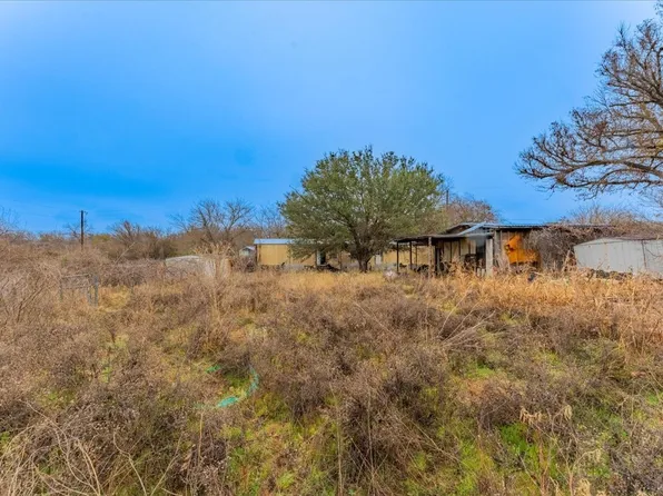 7021 Cimmaron Trl, Weatherford, TX 76087