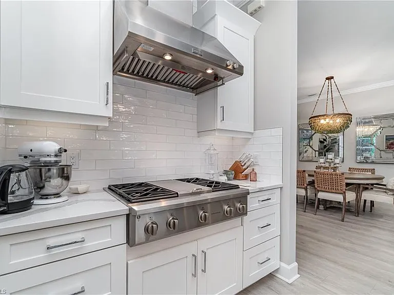9536 Montelanico Loop — Photo 11