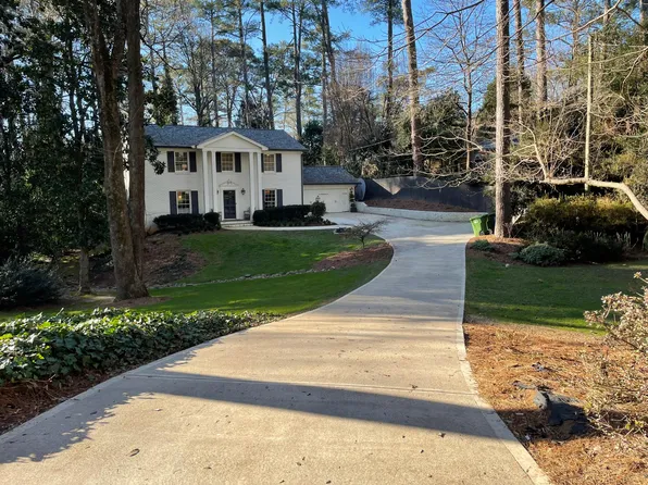 4044 Emma Ln NE, Atlanta, GA 30342