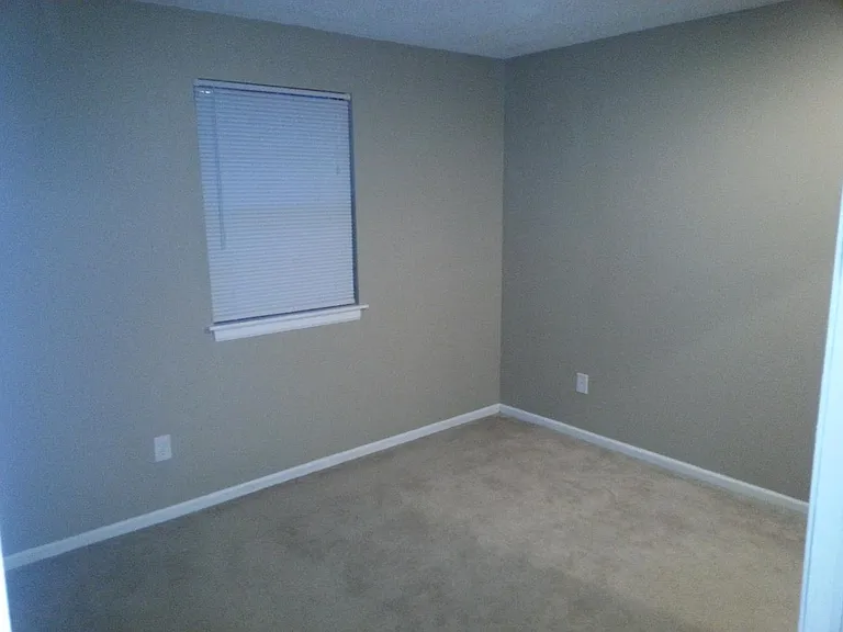 2838 Eaton St — Photo 10