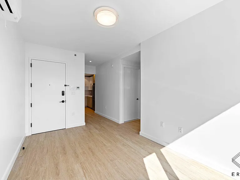 335 Linden Blvd #4D — Photo 6
