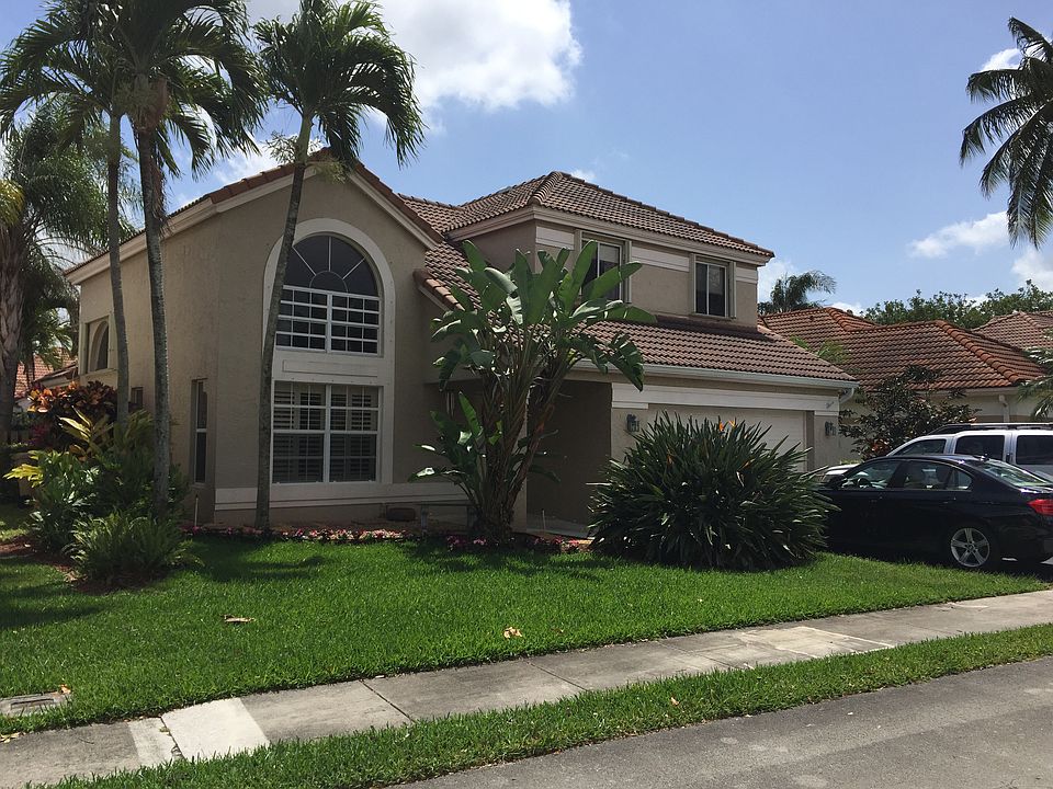 1st image of 9238 Magnolia Ct