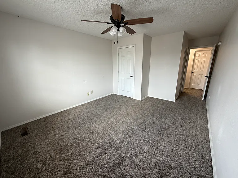 3405 SW Victoria Pl #1 — Photo 12