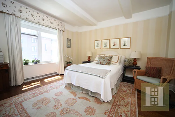 Sold by Halstead Real Estate | media 18