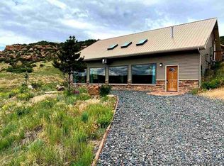 738 Hyde Merritt Rd, Cheyenne, WY 82009