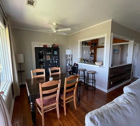 3rd image of 21300A Crestmont #A