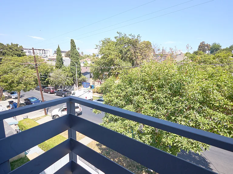 125 N Mountain View Ave #125 — Photo 15