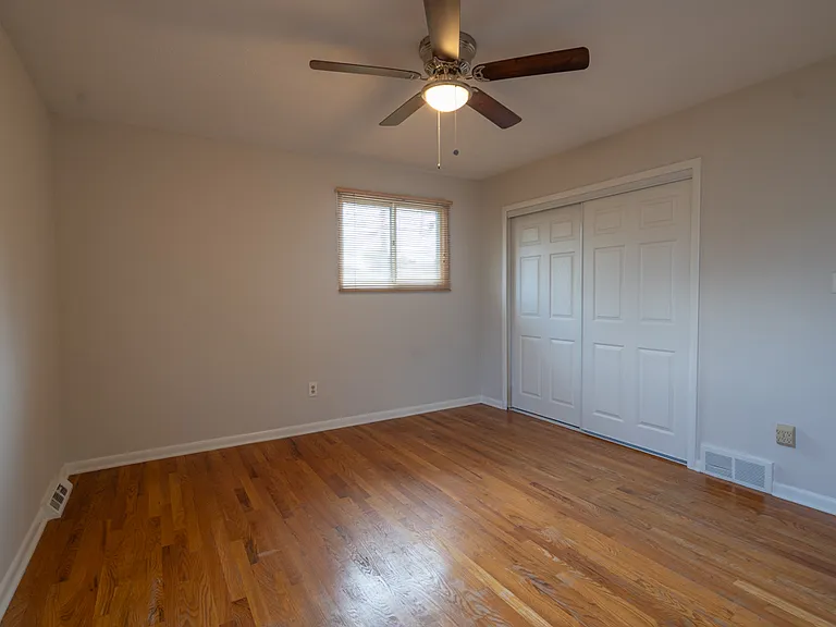 5970 Mayflower Ave — Photo 14