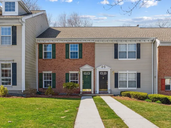 132 Middlesex Road #132, Merrimack, NH 03054