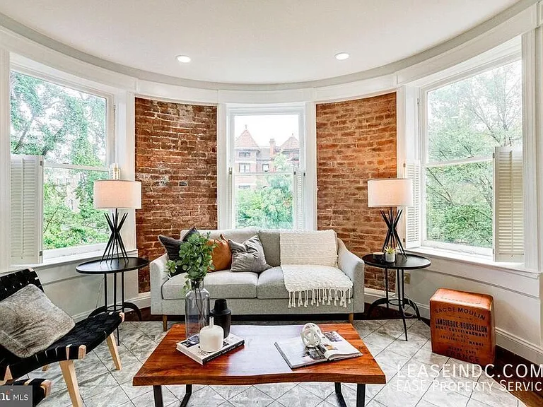1938 Biltmore St NW #B — Photo 10