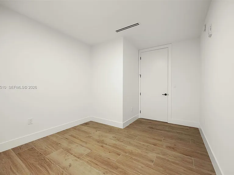 3034 Oak Ave #203 — Photo 26