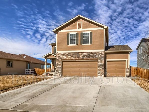 2273 Saddle Back Ct