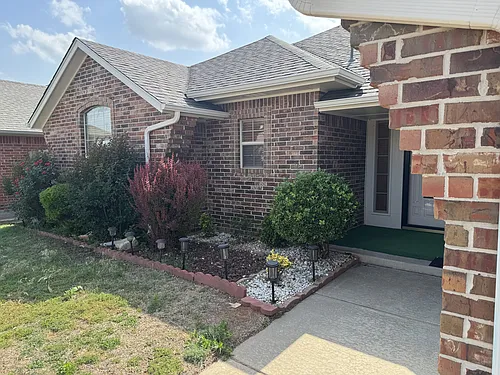 616 Morningside Dr Photo 1