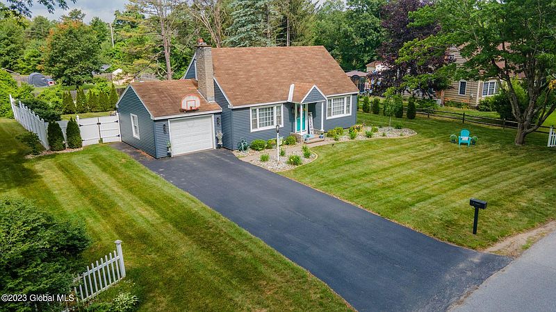 2nd image of 6 Terry Drive