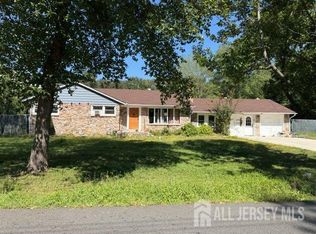 312 Matchaponix Rd, Jamesburg, NJ 08831