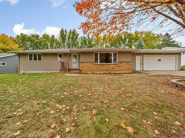1722 Southview Ln, Albert Lea, MN 56007