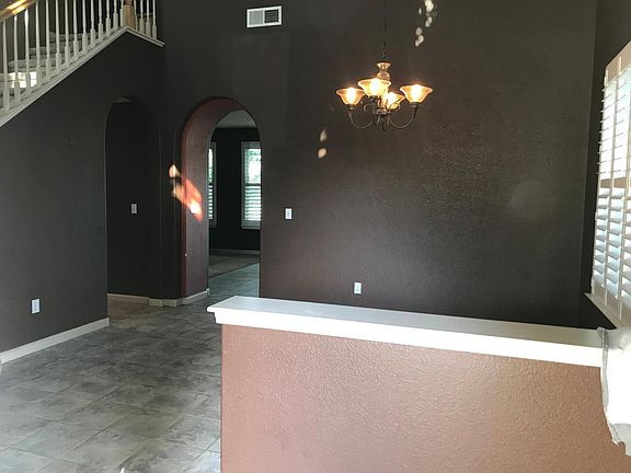2nd image of 2114 Autumn Oak Pl