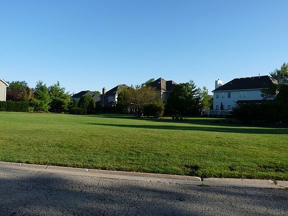 5th image of 6105 Brookridge Dr