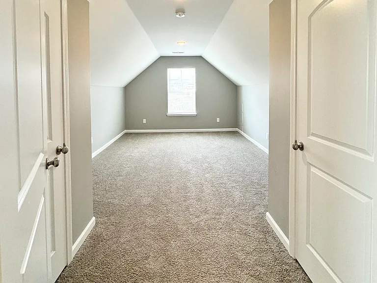 8077 Driftwood Loop — Photo 37