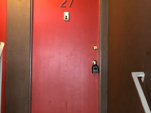 3rd image of 3030 Merrill Dr APT 27