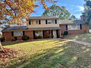 6000 Rhonda Rd, Lynchburg, VA 24502