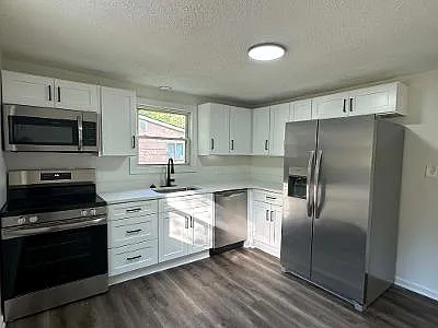 1414 Eastgate Ave NE — Photo 8