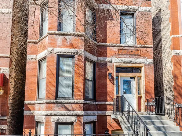 2346 S Oakley Ave #3, Chicago, IL 60608