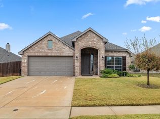 231 Old Settlers Trl, Waxahachie, TX 75167