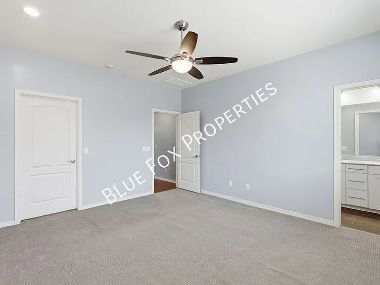8670 N Genoa Ct — Photo 13