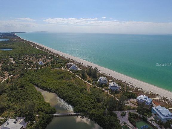 3rd image of 481 S Gulf Blvd