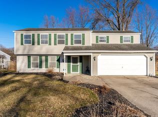 4912 Canterbury Dr, Fort Wayne, IN 46835
