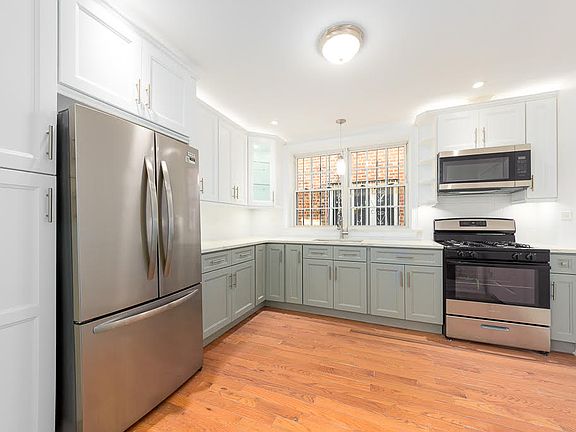 2nd image of 545 E 93rd St #1
