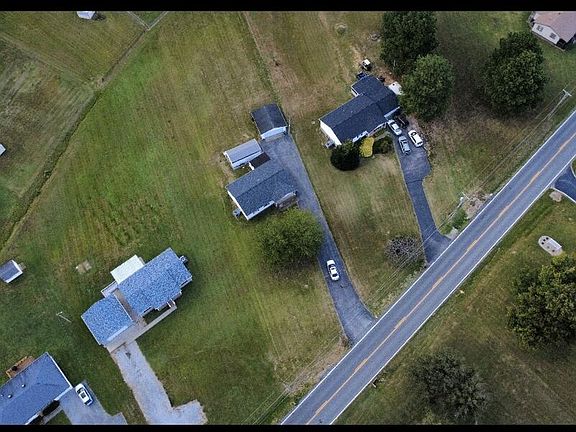 3rd image of 2050 Beulah Rd