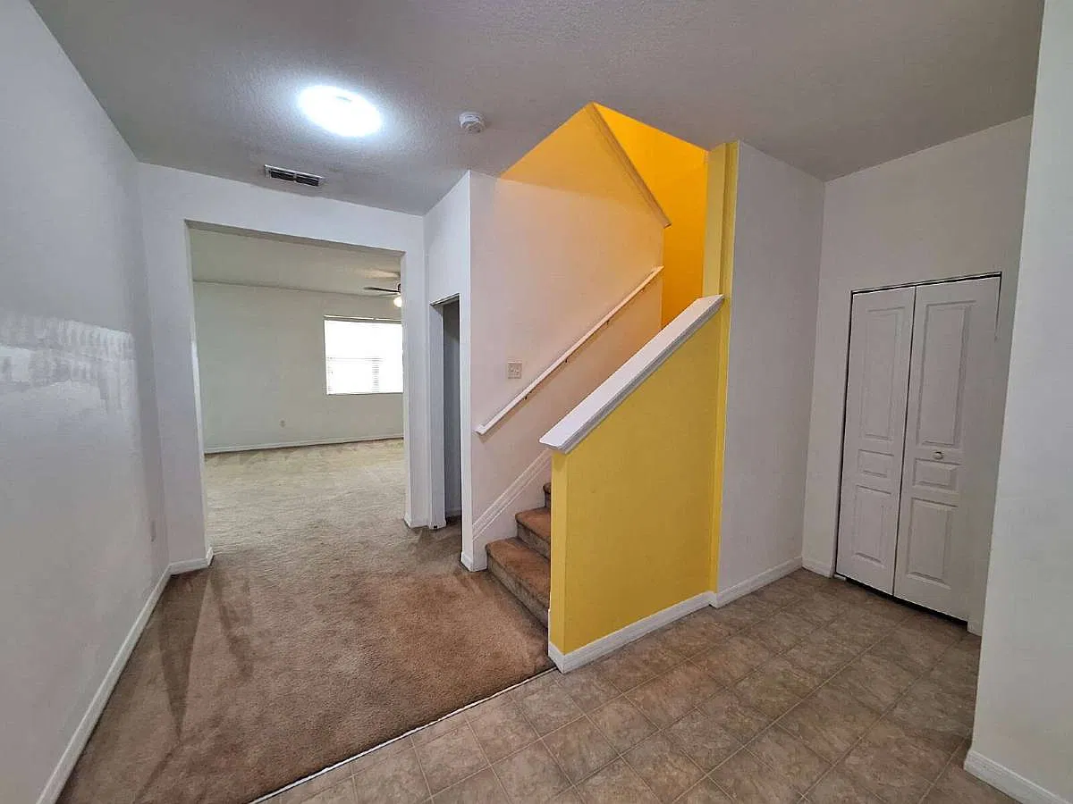 10175 Winding River Rd in Port Charlotte, FL 33981 — Photo 3