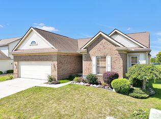 9191 Maple Ridge Dr, Newport, MI 48166