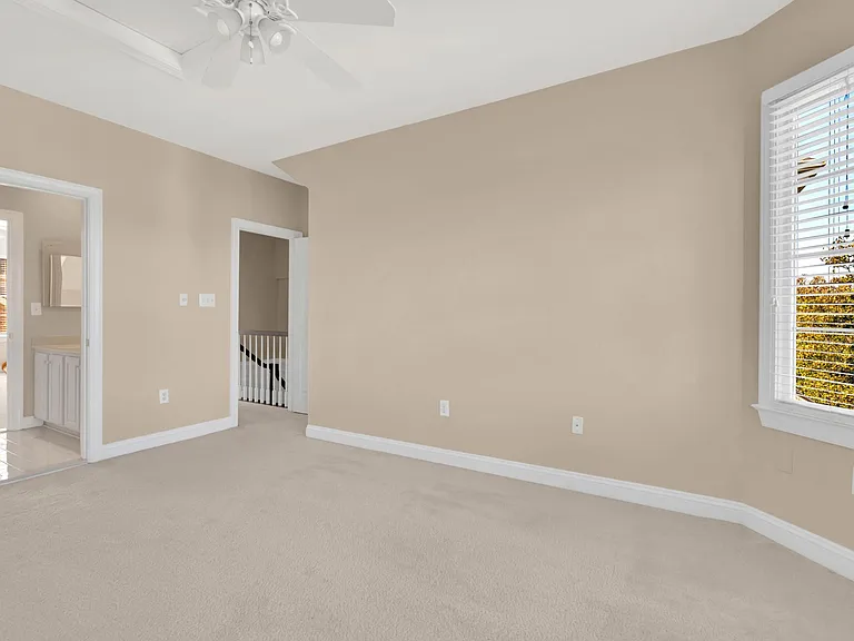 4210 11th St N — Photo 33