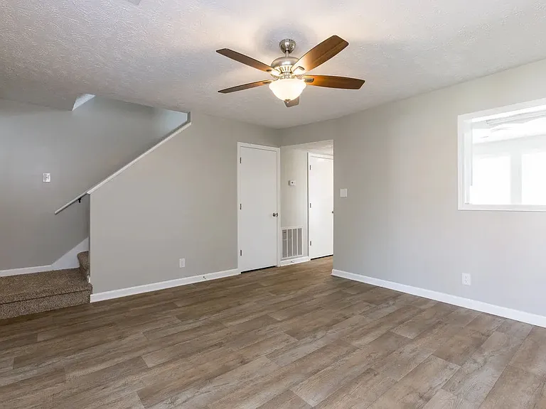 291 Dunbar Cave Rd — Photo 13