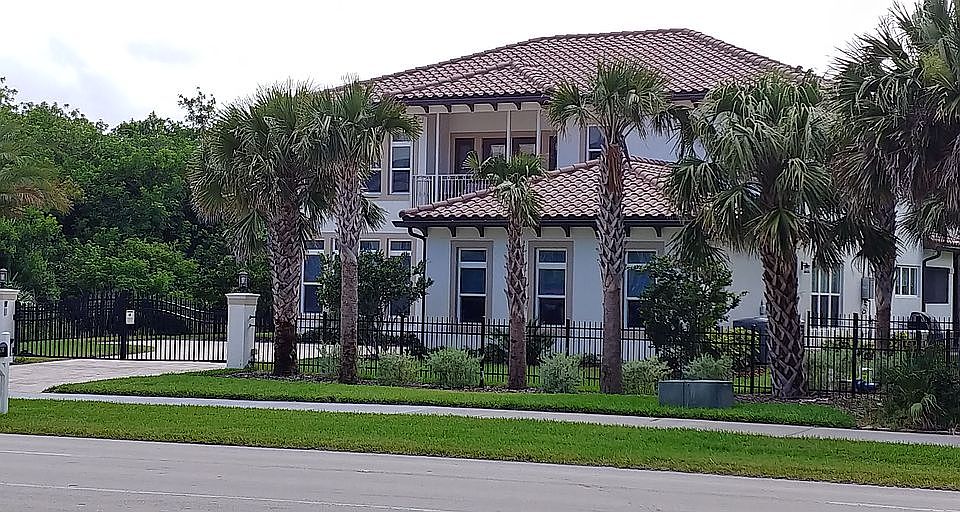2nd image of 4530 S Atlantic Ave