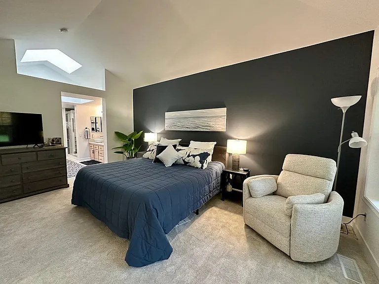 9048 Gleneagle Dr — Photo 14
