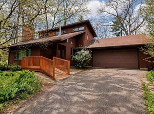 1110 Woodland Way, Madison, WI 53711