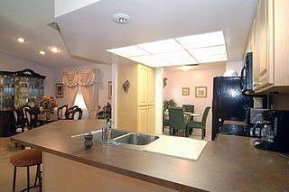 4th image of 14010 Ellesmere Dr