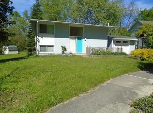 255 Brookside Dr, Ann Arbor, MI 48105