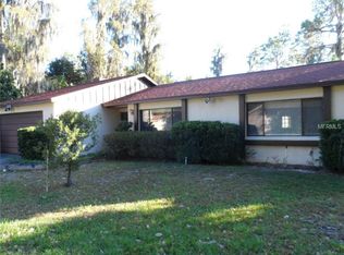 5125 Pine Tree Ln, Zephyrhills, FL 33543