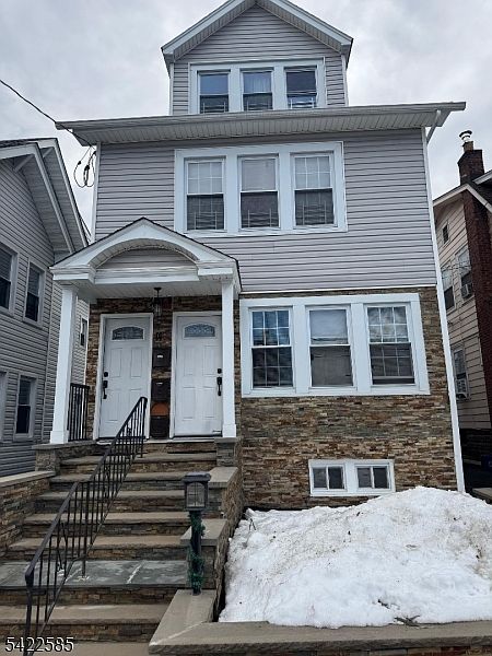 1st image of 14 Commonwealth Ave