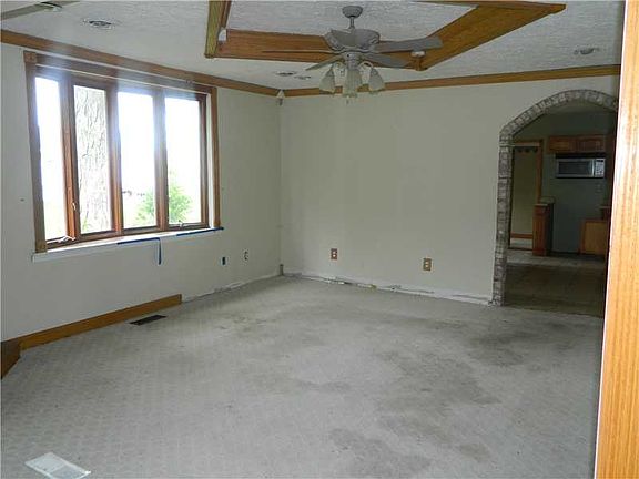 4th image of 7552 W County Road 600 S
